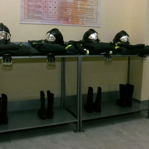 Стол для хранения боевой одежды пожарного и снаряжения СТБО-2 2